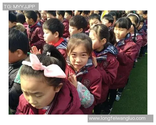 从小颜值爆表的足球天才们 他们的童年照你能认出来吗 从小颜值爆表的足球天才们 他们的童年照你能认出来吗