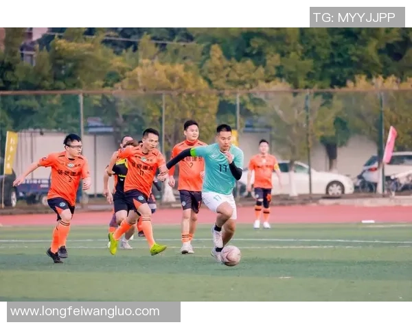 足球巨星齐聚送祝福温情拜年视频点燃新春喜庆氛围