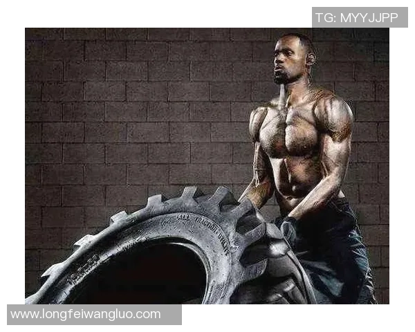 足球球星炫耀完美身材 展现运动员独特魅力与健康体态